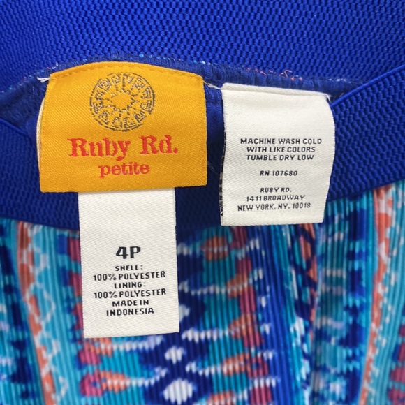 Ruby Rd. Skirt Size 4P - Picture 3 of 6